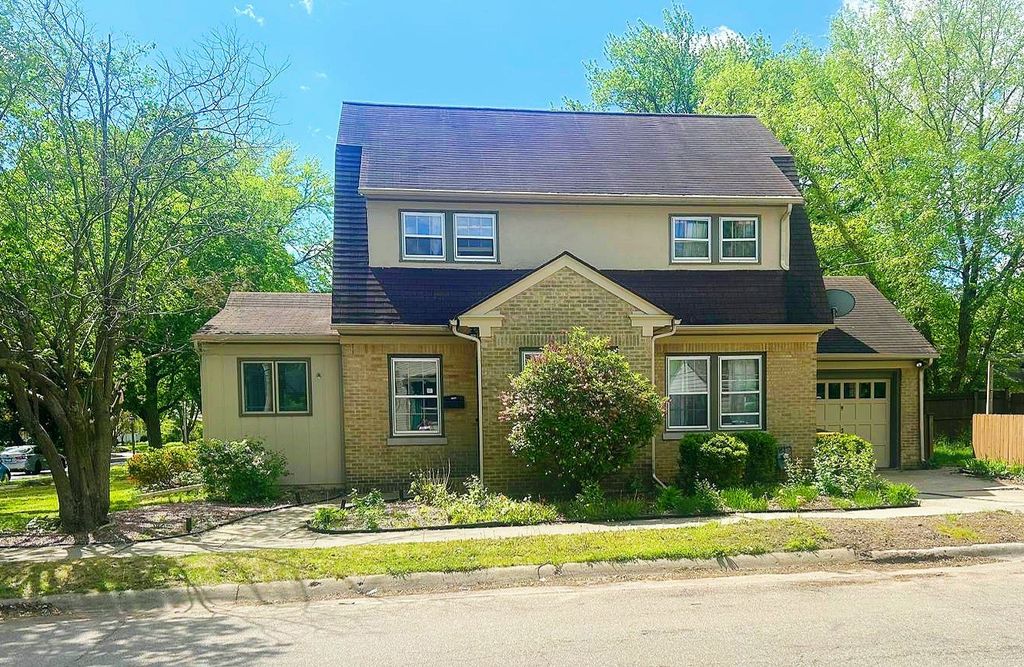 2224 Cumberland Street, Rockford, IL 61103