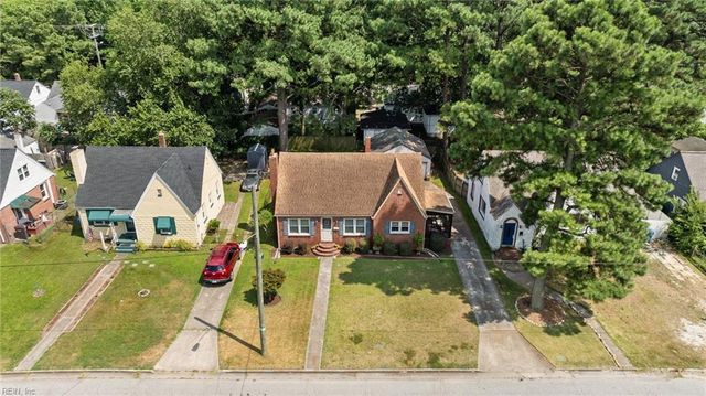 1721 Chesapeake DR, Chesapeake, VA 23324