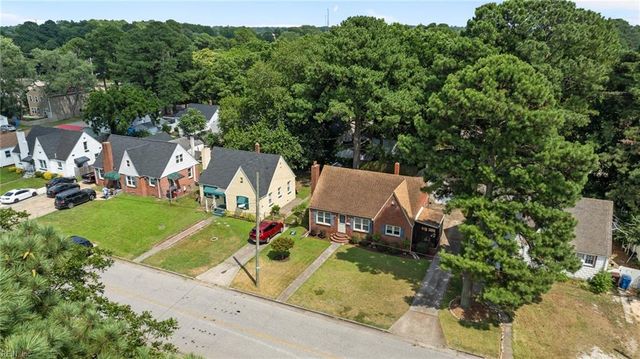 1721 Chesapeake DR, Chesapeake, VA 23324