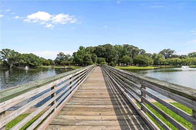 1721 Chesapeake DR, Chesapeake, VA 23324