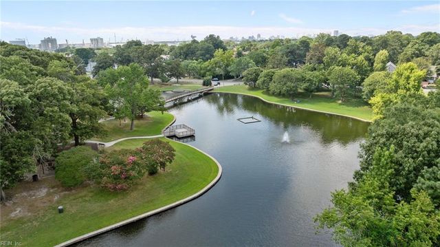 1721 Chesapeake DR, Chesapeake, VA 23324