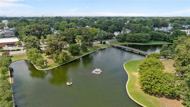 1721 Chesapeake DR, Chesapeake, VA 23324
