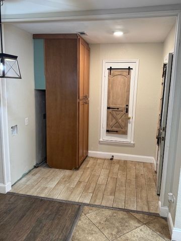 3106 Sanger Creek Way, Waxahachie, TX 75165