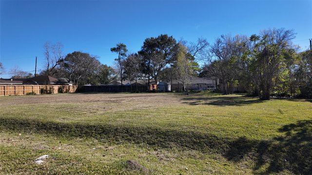 3410 Trelawney Drive, Pearland, TX 77581