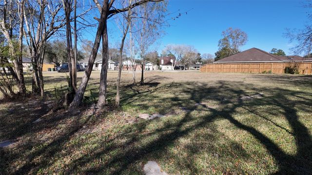 3410 Trelawney Drive, Pearland, TX 77581