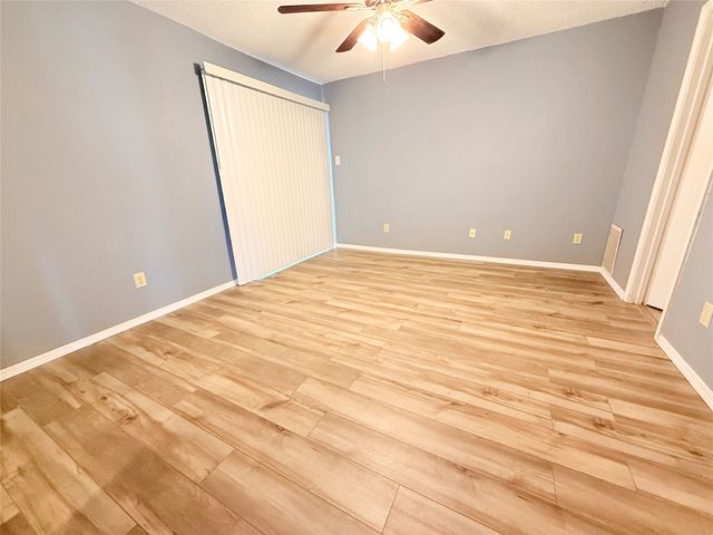 3402 Country Club Drive W 154, Irving, TX 75038