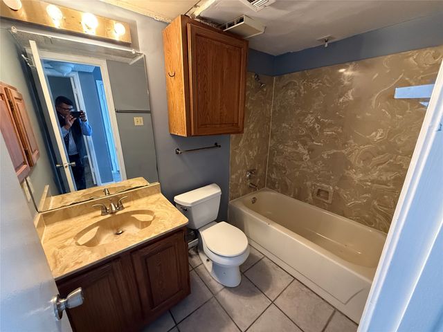 3402 Country Club Drive W 154, Irving, TX 75038