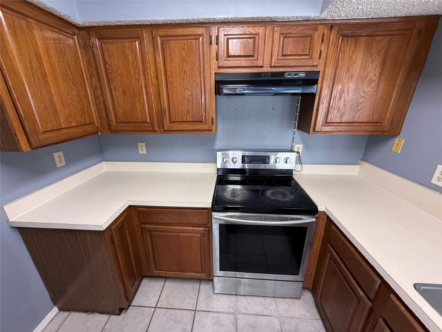 3402 Country Club Drive W 154, Irving, TX 75038