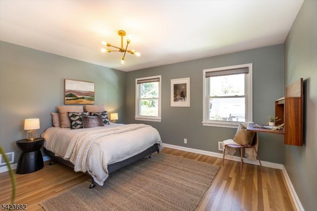 29 Bradford Ave, West Orange Twp., NJ 07052