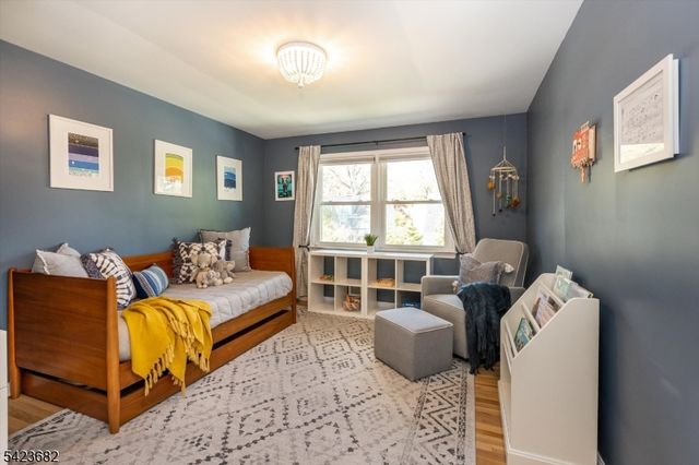 29 Bradford Ave, West Orange Twp., NJ 07052