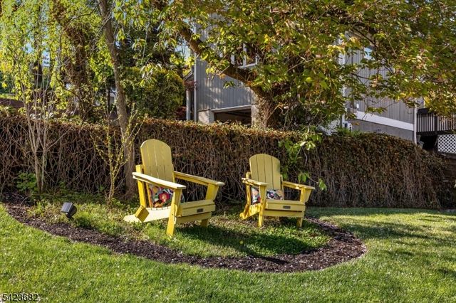 29 Bradford Ave, West Orange Twp., NJ 07052