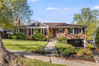 29 Bradford Ave, West Orange Twp., NJ 07052