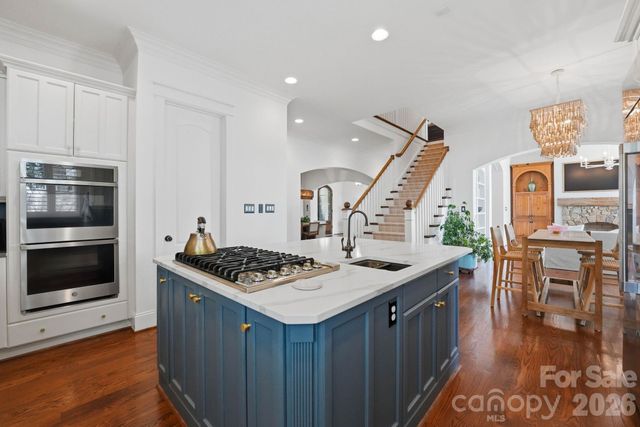 3900 Channel Pointe Lane, Denver, NC 28037