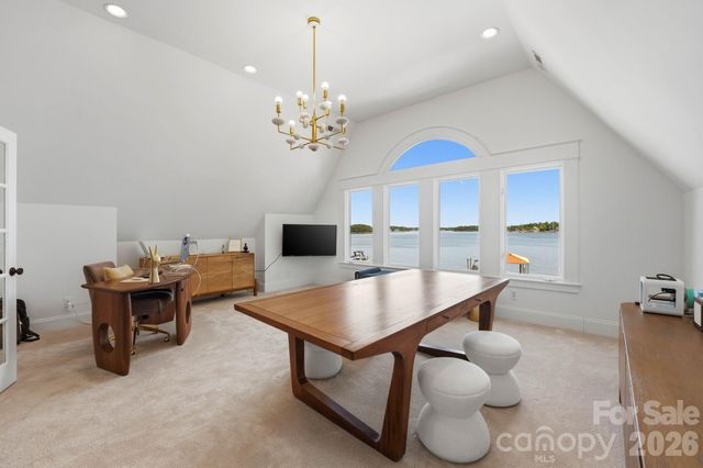 3900 Channel Pointe Lane, Denver, NC 28037
