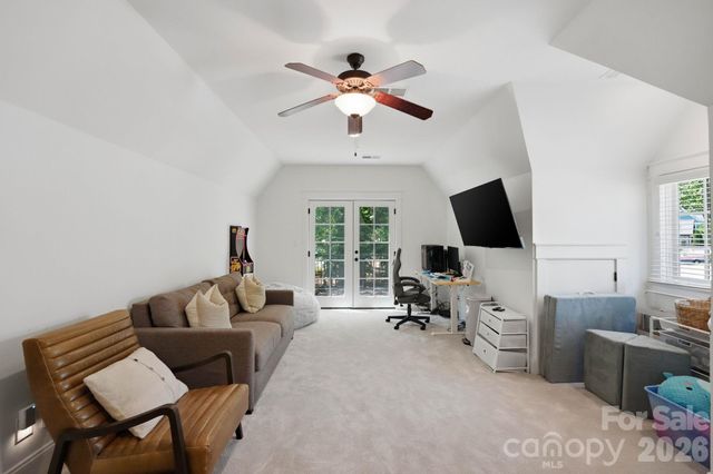 3900 Channel Pointe Lane, Denver, NC 28037