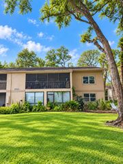 4209 WINDING MOSS TRAIL 201, Tampa, FL 33613