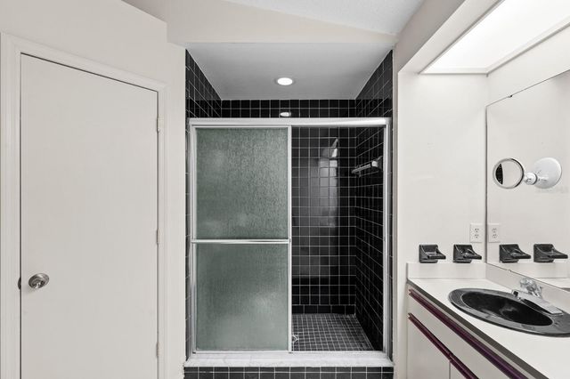 7710 NATURE TRAIL, Lakeland, FL 33809