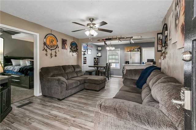 125 Patrician DR, Hampton, VA 23666