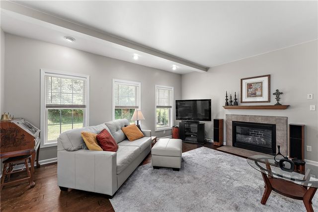 3013 Chessman St, Hampton, PA 15101