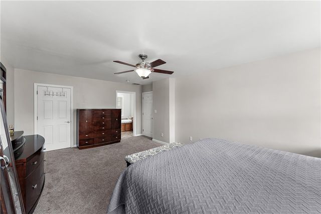 3013 Chessman St, Hampton, PA 15101