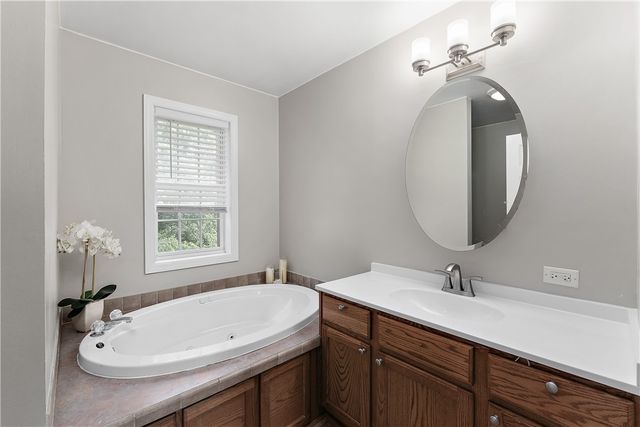 3013 Chessman St, Hampton, PA 15101