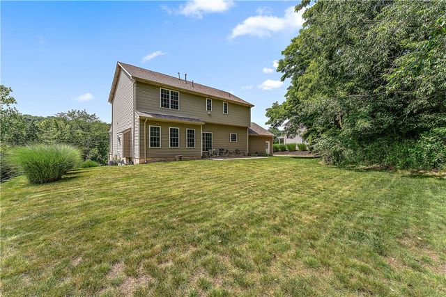 3013 Chessman St, Hampton, PA 15101