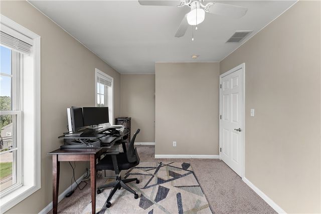 3013 Chessman St, Hampton, PA 15101