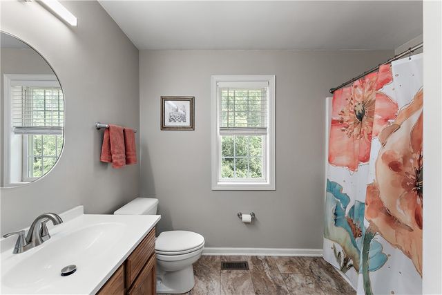 3013 Chessman St, Hampton, PA 15101