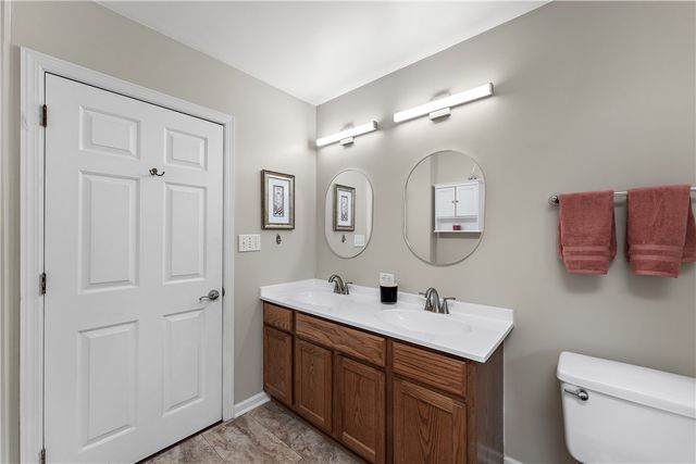 3013 Chessman St, Hampton, PA 15101