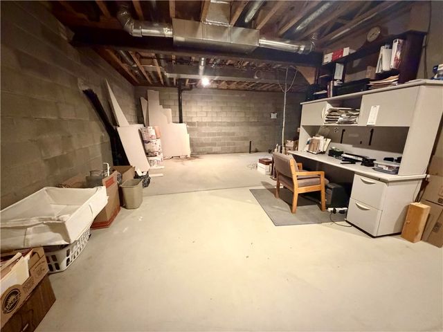 3013 Chessman St, Hampton, PA 15101