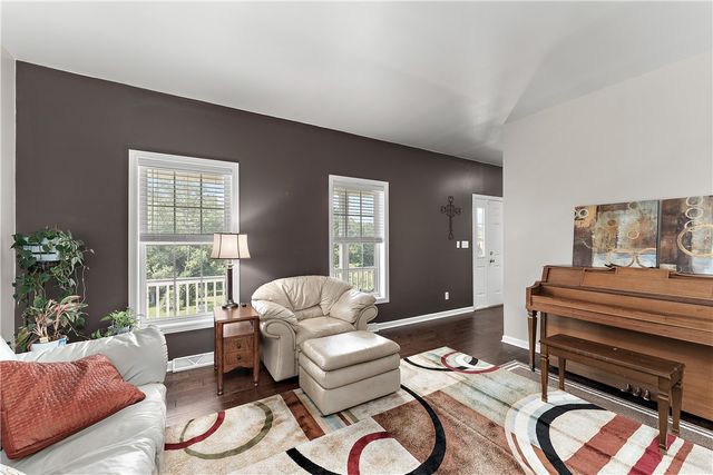 3013 Chessman St, Hampton, PA 15101