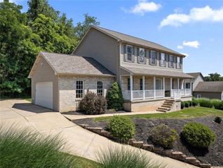 3013 Chessman St, Hampton, PA 15101