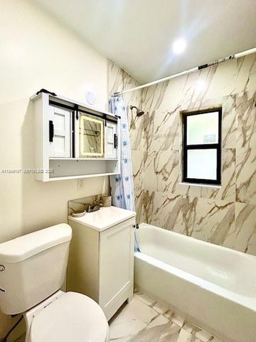 832 NW 16th Ter, Fort Lauderdale, FL 33311