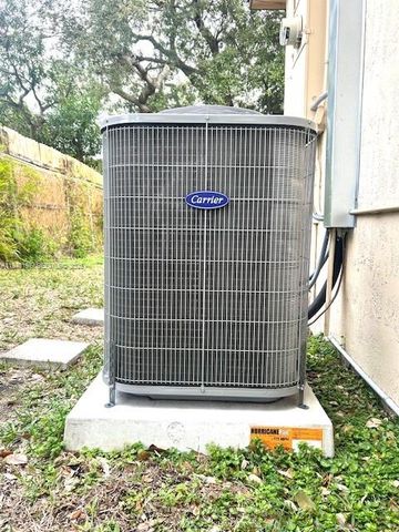 832 NW 16th Ter, Fort Lauderdale, FL 33311