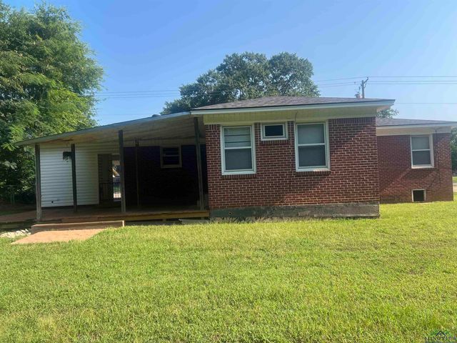 302 E Carolanne, Marshall, TX 75672