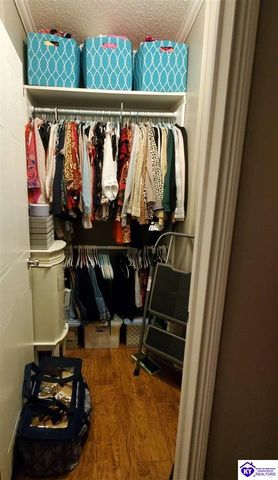 4055 N Long Grove Road, Cecilia, KY 42724