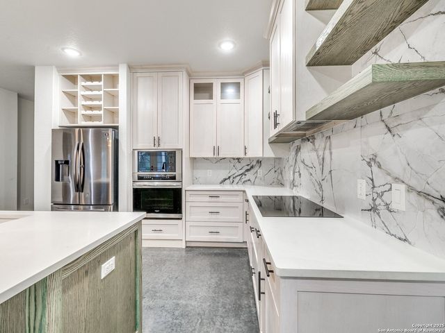656 FAWN DR, Spring Branch, TX 78070