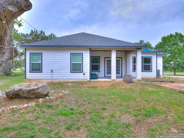 656 FAWN DR, Spring Branch, TX 78070