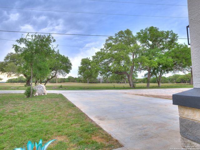 656 FAWN DR, Spring Branch, TX 78070