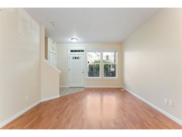 16056 Sw GAGE Ln, Beaverton, OR 97006