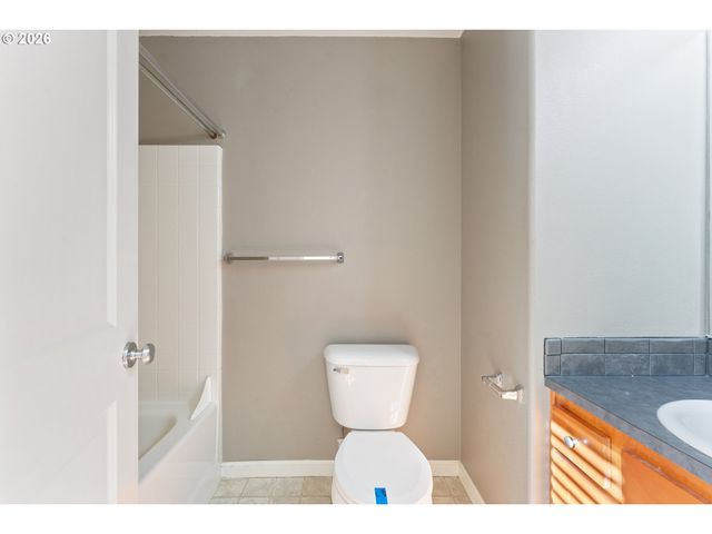 16056 Sw GAGE Ln, Beaverton, OR 97006