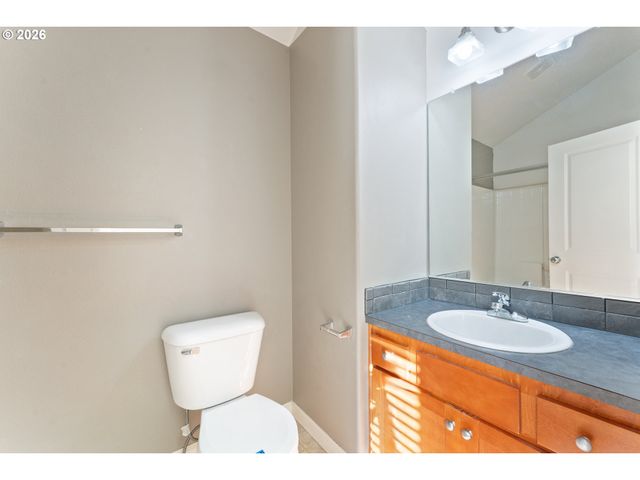 16056 Sw GAGE Ln, Beaverton, OR 97006