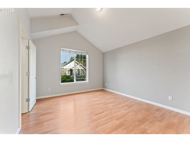 16056 Sw GAGE Ln, Beaverton, OR 97006