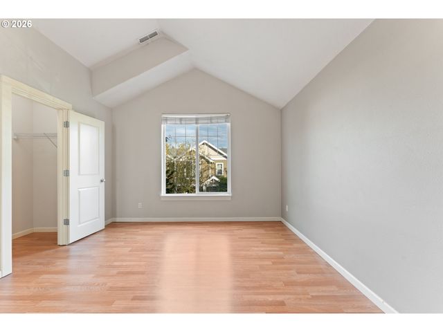 16056 Sw GAGE Ln, Beaverton, OR 97006