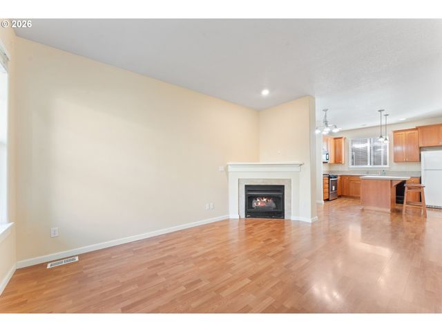 16056 Sw GAGE Ln, Beaverton, OR 97006