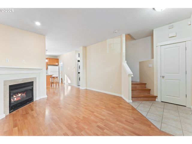 16056 Sw GAGE Ln, Beaverton, OR 97006