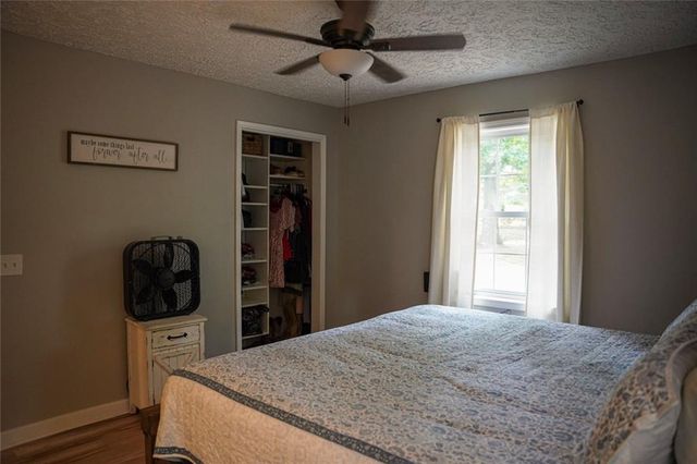 11 Mountainside Drive E, Dawsonville, GA 30534