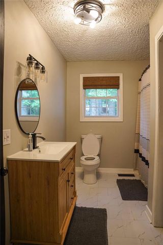 11 Mountainside Drive E, Dawsonville, GA 30534