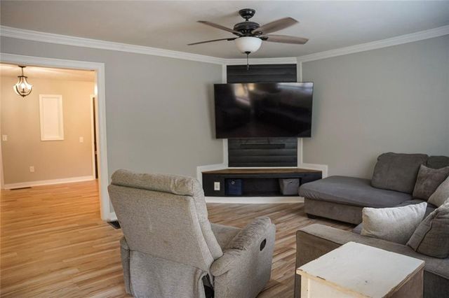 11 Mountainside Drive E, Dawsonville, GA 30534