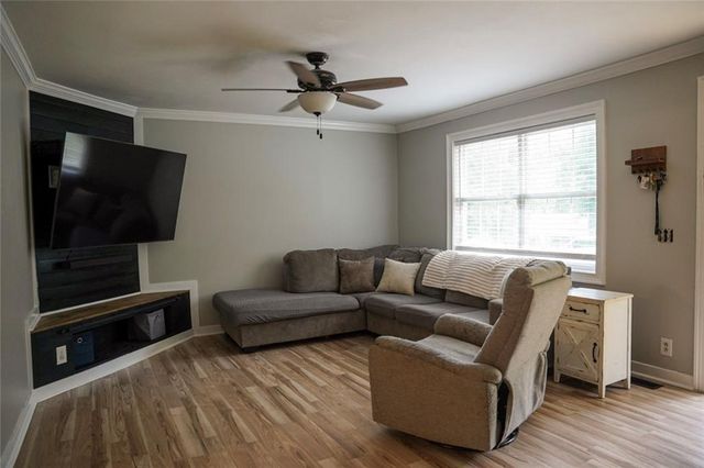 11 Mountainside Drive E, Dawsonville, GA 30534